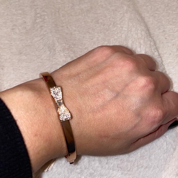 Kate Spade Rose Gold Tone Crystal Hinged bow bracelet nwt - Picture 5 of 5
